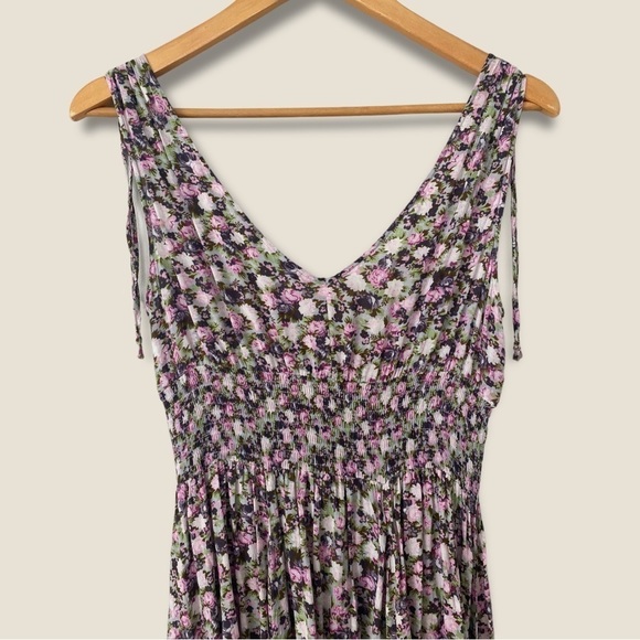 LOVE Culture Floral Dress - Picture 7 of 9